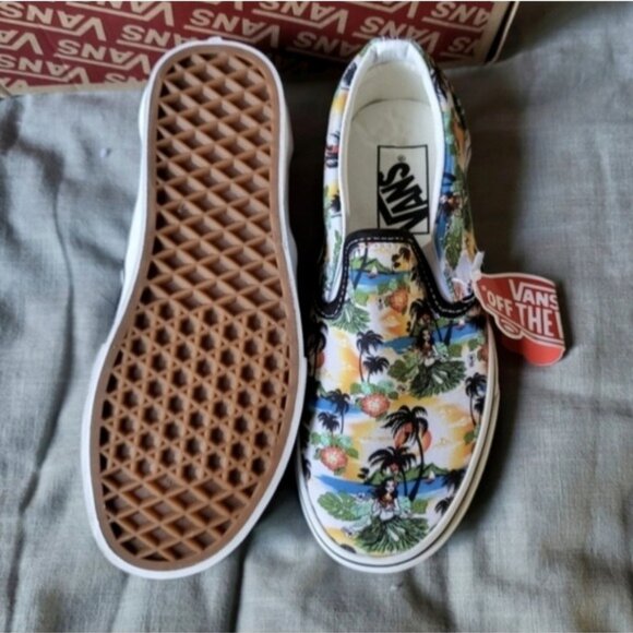 Vans Classic Slip On Aloha Women 5 Black White VNOA5AO86WC (2021) 112025 - Picture 4 of 7